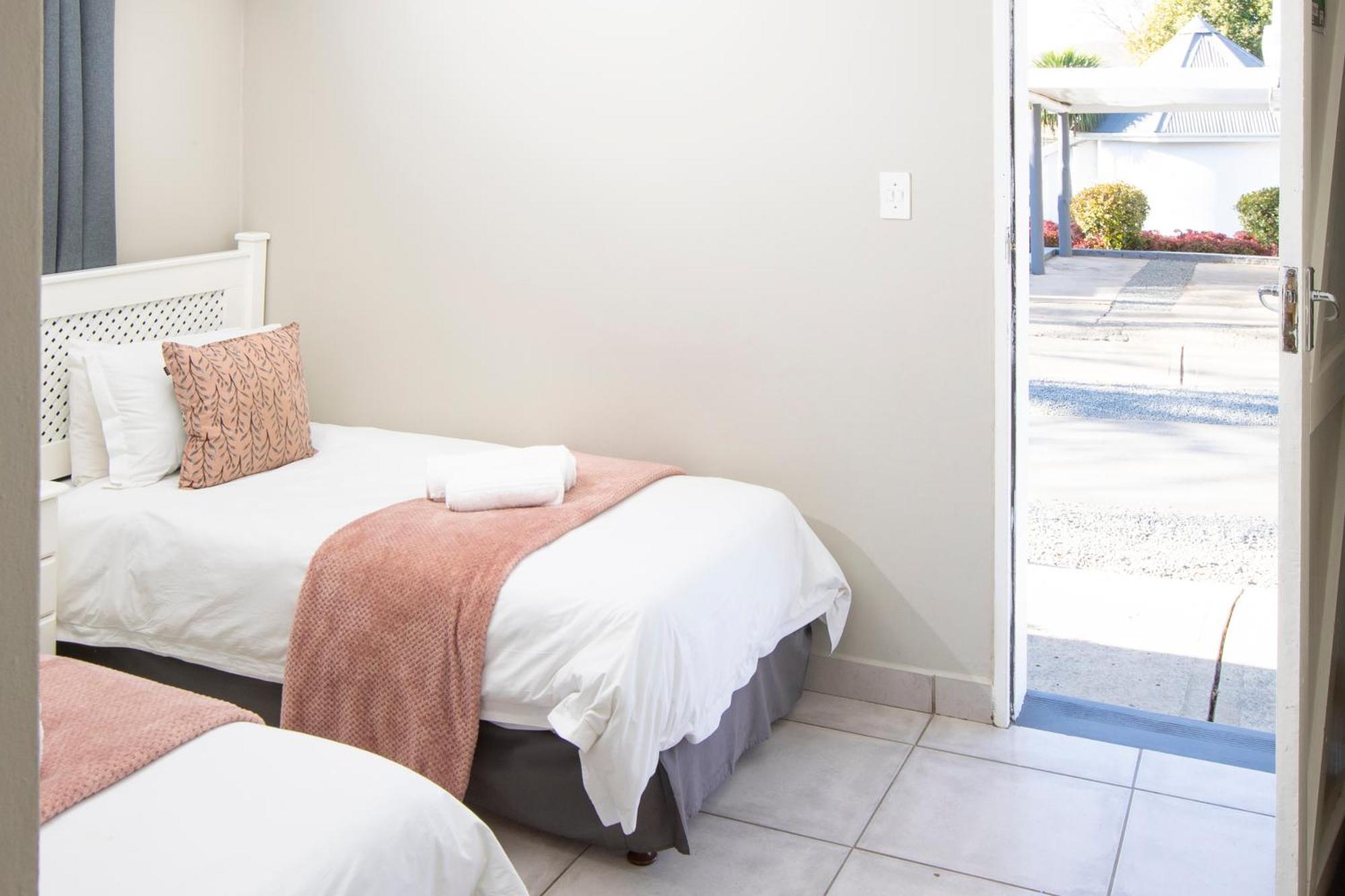 Mount Currie Inn Kokstad  Eksteriør bilde