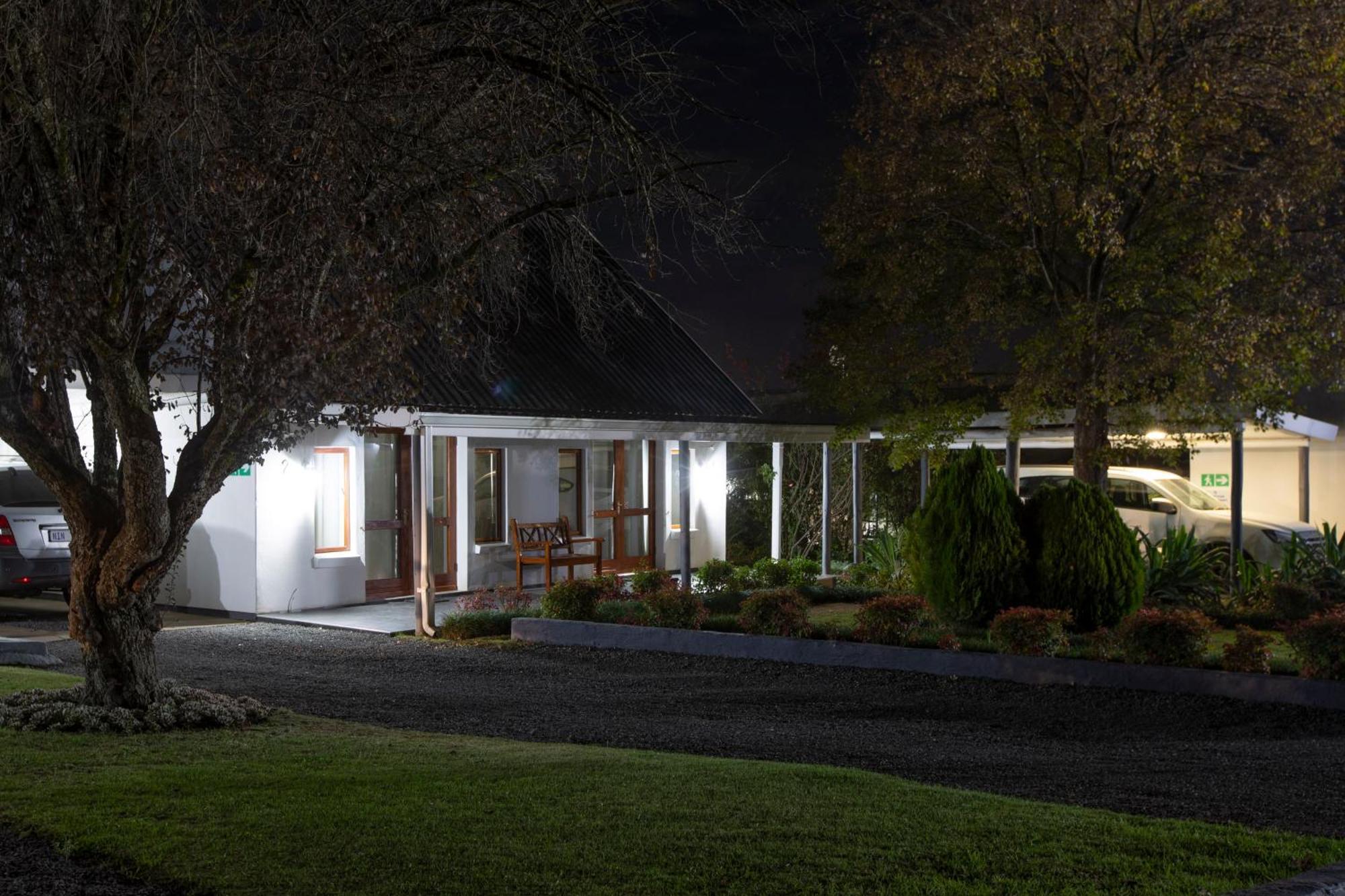Mount Currie Inn Kokstad  Eksteriør bilde