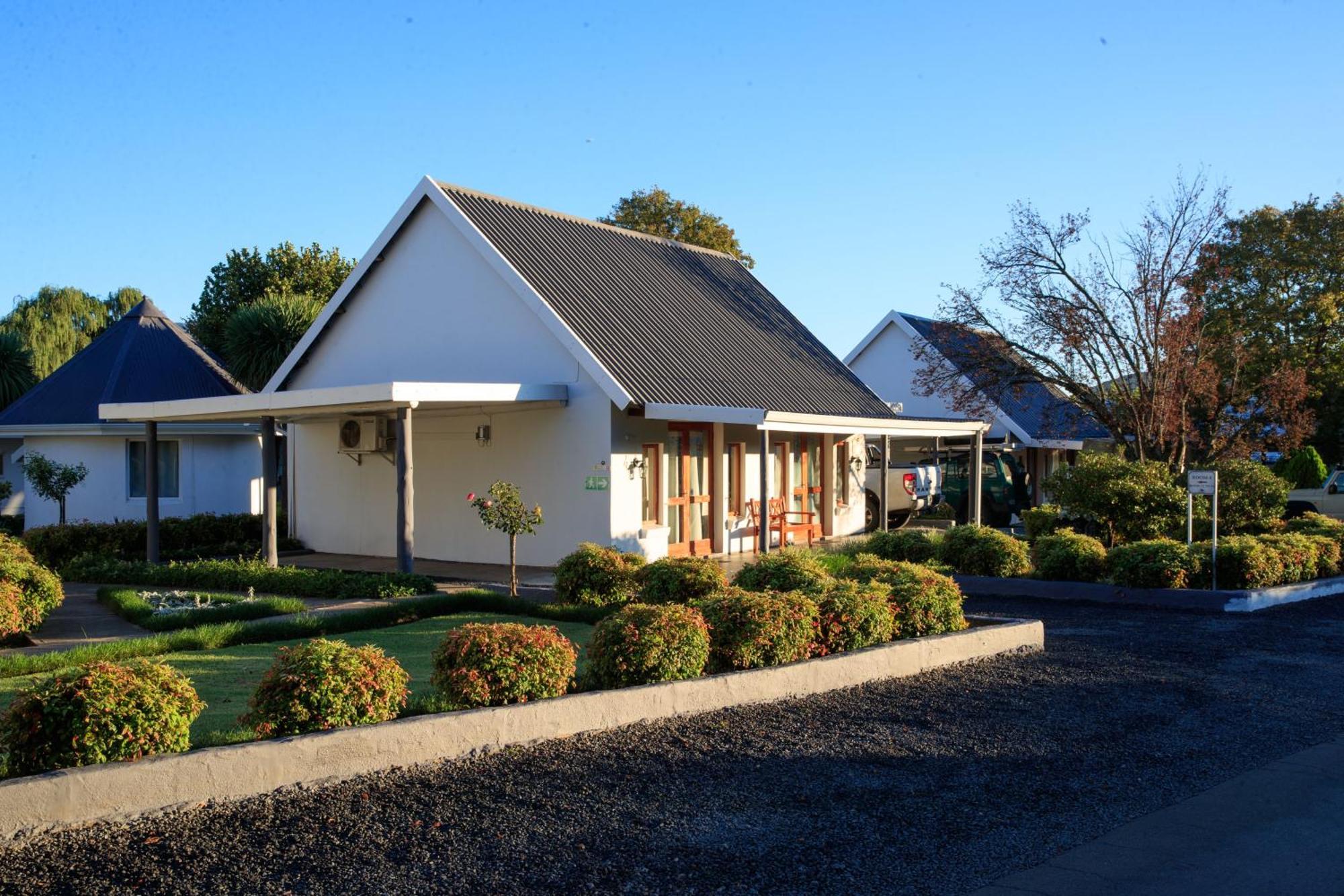 Mount Currie Inn Kokstad  Eksteriør bilde